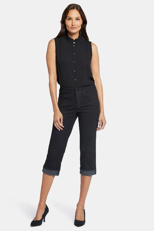 Marilyn Straight Crop Jeans In Petite - Black